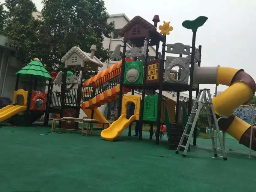 outdoor playground equipment