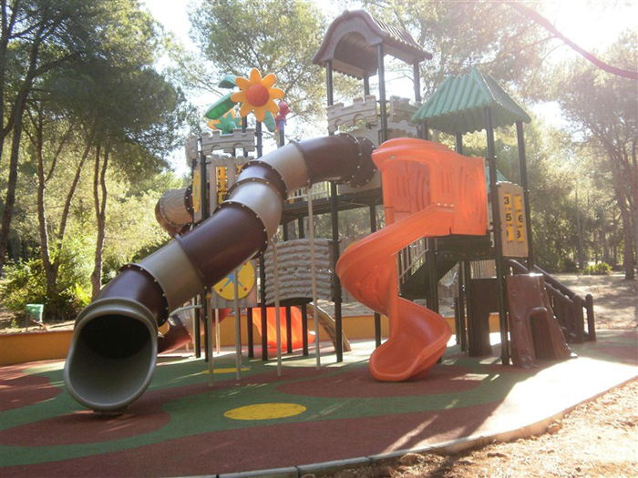 outdoor playground equipment